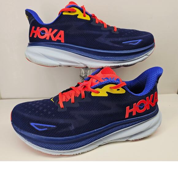 Hoka Men 11 Comfy footwear main image 7